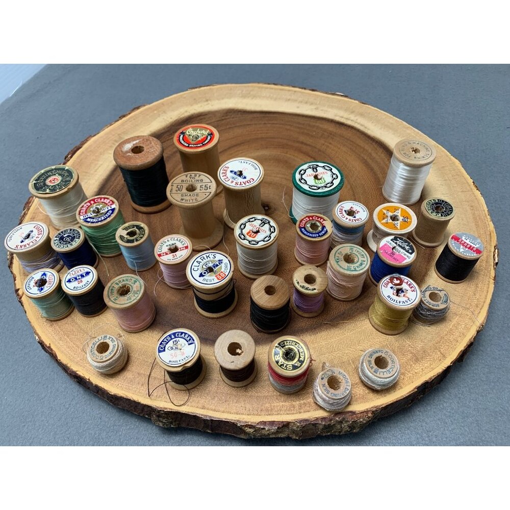 Vintage Wooden Spools Of Thread Assorted Colors & Brands Sewing Craft Supplies C
